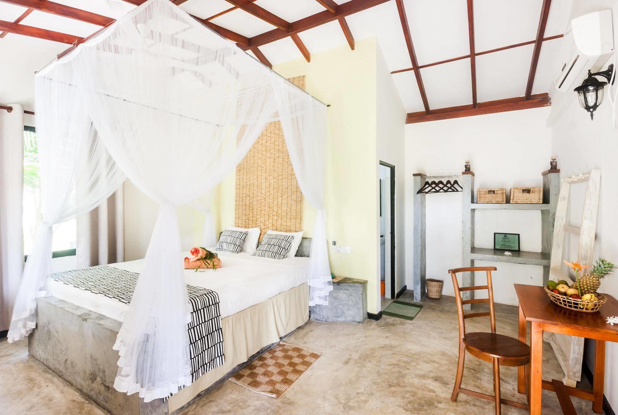 Nature Villa (Adults Only) Unawatuna Extérieur photo
